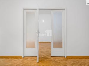 Prodej bytu 3+1, Praha - Holešovice, Vinařská, 105 m2