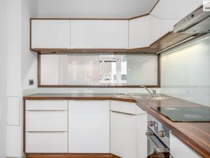 Prodej bytu 3+1, Praha - Holešovice, Vinařská, 105 m2