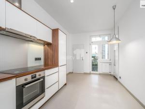 Prodej bytu 3+1, Praha - Holešovice, Vinařská, 105 m2