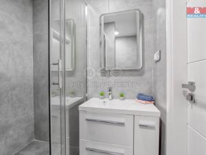 Prodej bytu 1+1, Karviná - Hranice, Bratr. Veverkových, 27 m2