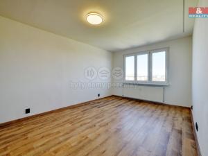 Prodej bytu 2+1, Cheb, Kosmonautů, 55 m2