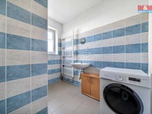 Prodej bytu 2+1, Poběžovice, Nádražní, 65 m2