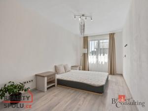 Prodej rodinného domu, Krakovany, 161 m2