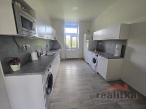 Pronájem bytu 2+1, Opava - Předměstí, třída Spojenců, 70 m2