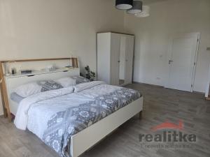 Pronájem bytu 2+1, Opava - Předměstí, třída Spojenců, 70 m2