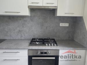 Pronájem bytu 2+1, Opava - Předměstí, třída Spojenců, 70 m2