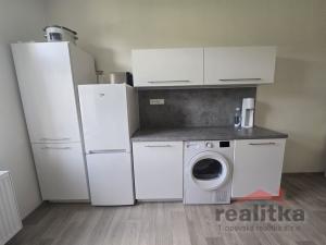 Pronájem bytu 2+1, Opava - Předměstí, třída Spojenců, 70 m2
