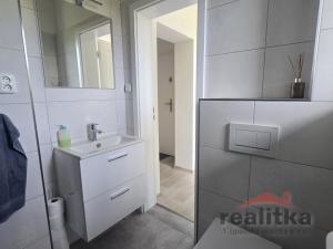 Pronájem bytu 2+1, Opava - Předměstí, třída Spojenců, 70 m2