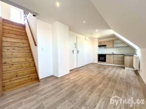 Pronájem bytu 3+1, Olomouc - Hodolany, Rejskova, 63 m2