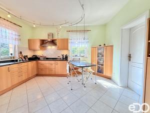 Pronájem rodinného domu, Praha, Granátová, 332 m2