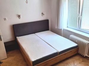 Prodej bytu 2+1, Karlovy Vary - Drahovice, V. Řezáče, 66 m2