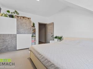 Prodej bytu 3+kk, Staré Město, 99 m2
