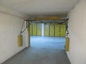 Pronájem garáže, Praha, Evropská, 18 m2