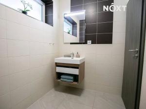 Prodej rodinného domu, Zlín, Karmínová, 120 m2