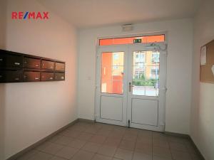 Pronájem bytu 3+kk, Praha - Horní Počernice, Dandova, 59 m2