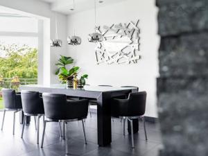 Prodej rodinného domu, Mníšek pod Brdy, Na Vyhlídce, 346 m2