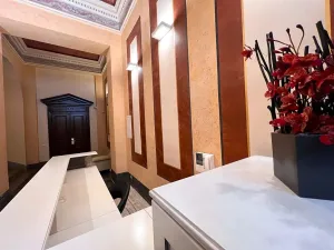 Pronájem bytu 1+kk, Praha - Nové Město, Hálkova, 30 m2