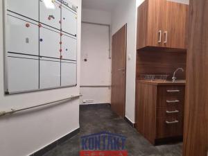 Pronájem obchodního prostoru, České Budějovice - České Budějovice 3, 75 m2