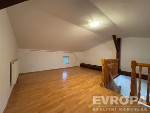 Prodej komerční nemovitosti, Vrchlabí, Dělnická, 177 m2