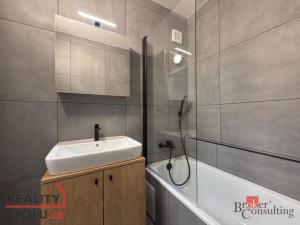 Prodej bytu 3+1, Opava - Kateřinky, Zeyerova, 64 m2