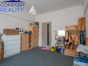 Prodej bytu 2+1, Ostrava - Poruba, Nálepkovo náměstí, 61 m2