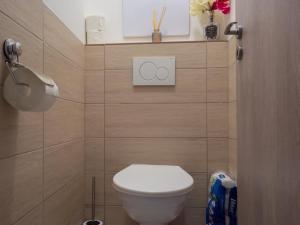 Prodej bytu 2+1, Ostrava - Poruba, Nálepkovo náměstí, 61 m2