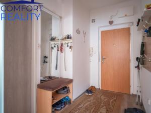 Prodej bytu 2+1, Ostrava - Poruba, Nálepkovo náměstí, 61 m2