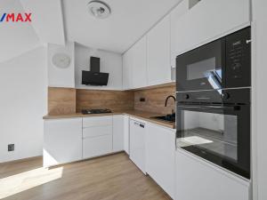 Prodej bytu 3+kk, Hradec Králové, Průmyslová, 60 m2