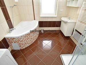 Prodej činžovního domu, Mukařov, Do Podkovy, 428 m2