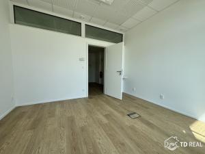 Pronájem kanceláře, Brno, třída Generála Píky, 49 m2