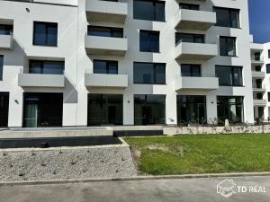 Pronájem kanceláře, Brno, třída Generála Píky, 49 m2