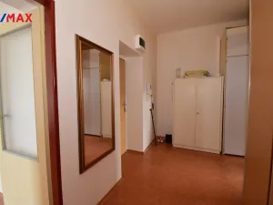 Prodej bytu 2+1, České Budějovice - České Budějovice 7, Komenského, 69 m2