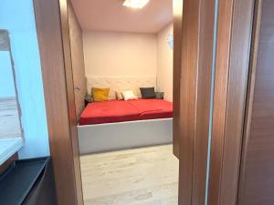 Pronájem bytu 3+kk, Plzeň - Doubravka, Popelnicová, 49 m2