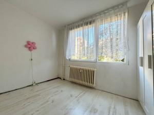 Pronájem bytu 3+kk, Plzeň - Doubravka, Popelnicová, 49 m2