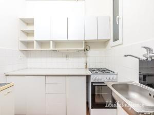 Pronájem bytu 3+1, Praha - Žižkov, Lucemburská, 76 m2