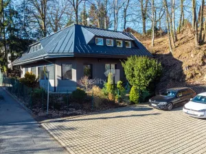 Prodej kanceláře, Liberec - Liberec XXV-Vesec, Lomová, 377 m2