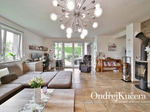 Prodej rodinného domu, Kostelec nad Labem, K Jahodovce, 140 m2