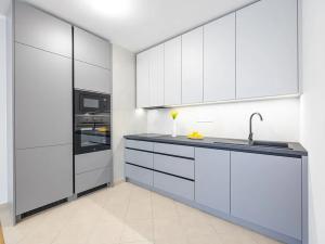 Prodej bytu 2+kk, Praha - Zličín, Míšovická, 75 m2