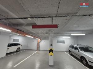Pronájem garážového stání, Beroun - Beroun-Město, Na Náhonu, 18 m2