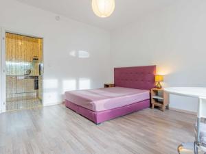 Pronájem bytu 1+1, Praha - Nusle, U Pernštejnských, 29 m2