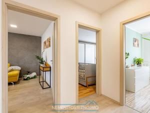 Prodej bytu 3+1, Znojmo, Dukelských bojovníků, 70 m2