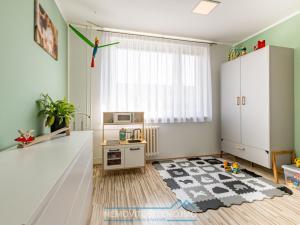 Prodej bytu 3+1, Znojmo, Dukelských bojovníků, 70 m2