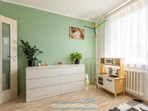 Prodej bytu 3+1, Znojmo, Dukelských bojovníků, 70 m2