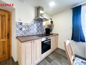 Prodej rodinného domu, Sedlčany, Víta Nejedlého, 126 m2