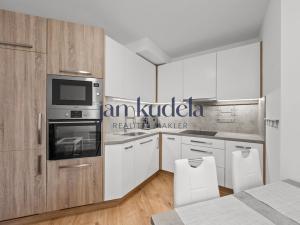 Pronájem bytu 2+kk, Brno, Sokolnická, 45 m2