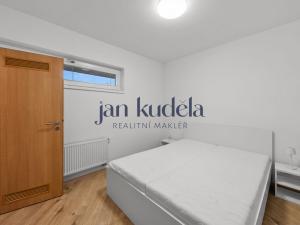 Pronájem bytu 2+kk, Brno, Sokolnická, 45 m2