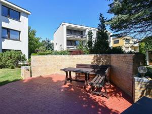Pronájem vily, Praha - Lhotka, Na dlouhé mezi, 280 m2