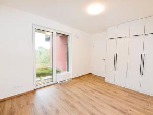 Pronájem bytu 3+kk, Praha - Modřany, Zlochova, 77 m2