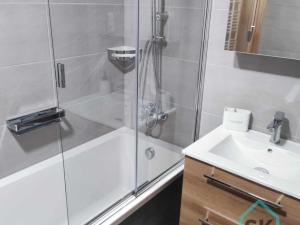 Pronájem bytu 3+1, Krnov - Pod Bezručovým vrchem, Budovatelů, 74 m2