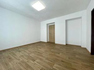 Prodej bytu 2+1, Lovosice, Nádražní, 59 m2